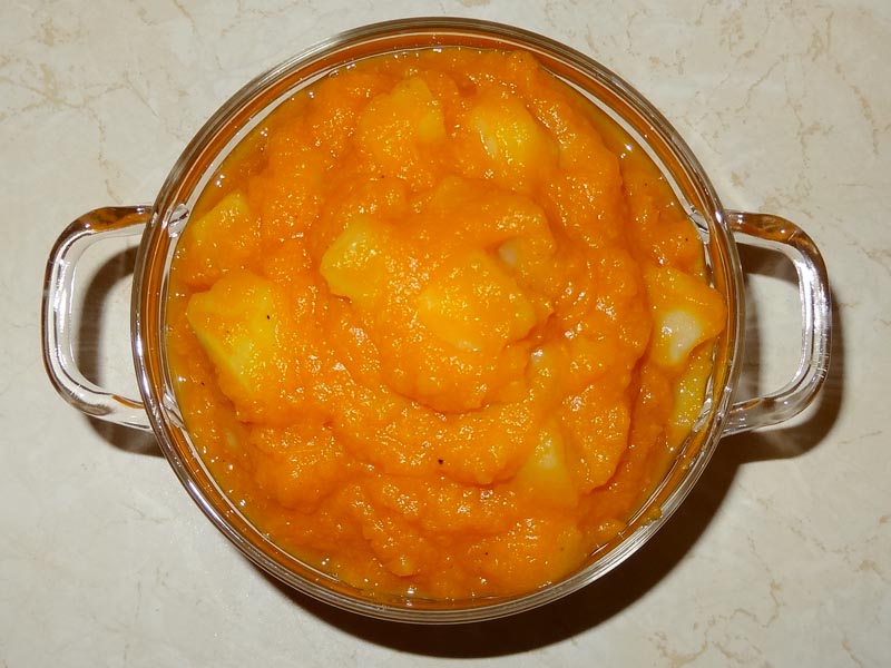 Zupa krem z dyni piżmowej z ziemniakami